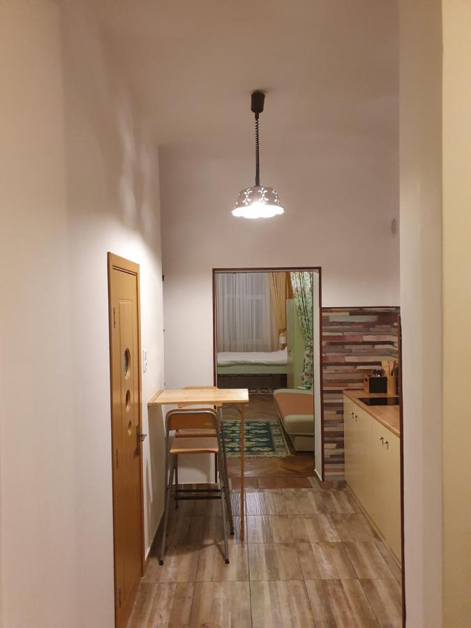 Chic Studio Brasov Διαμέρισμα Δωμάτιο φωτογραφία